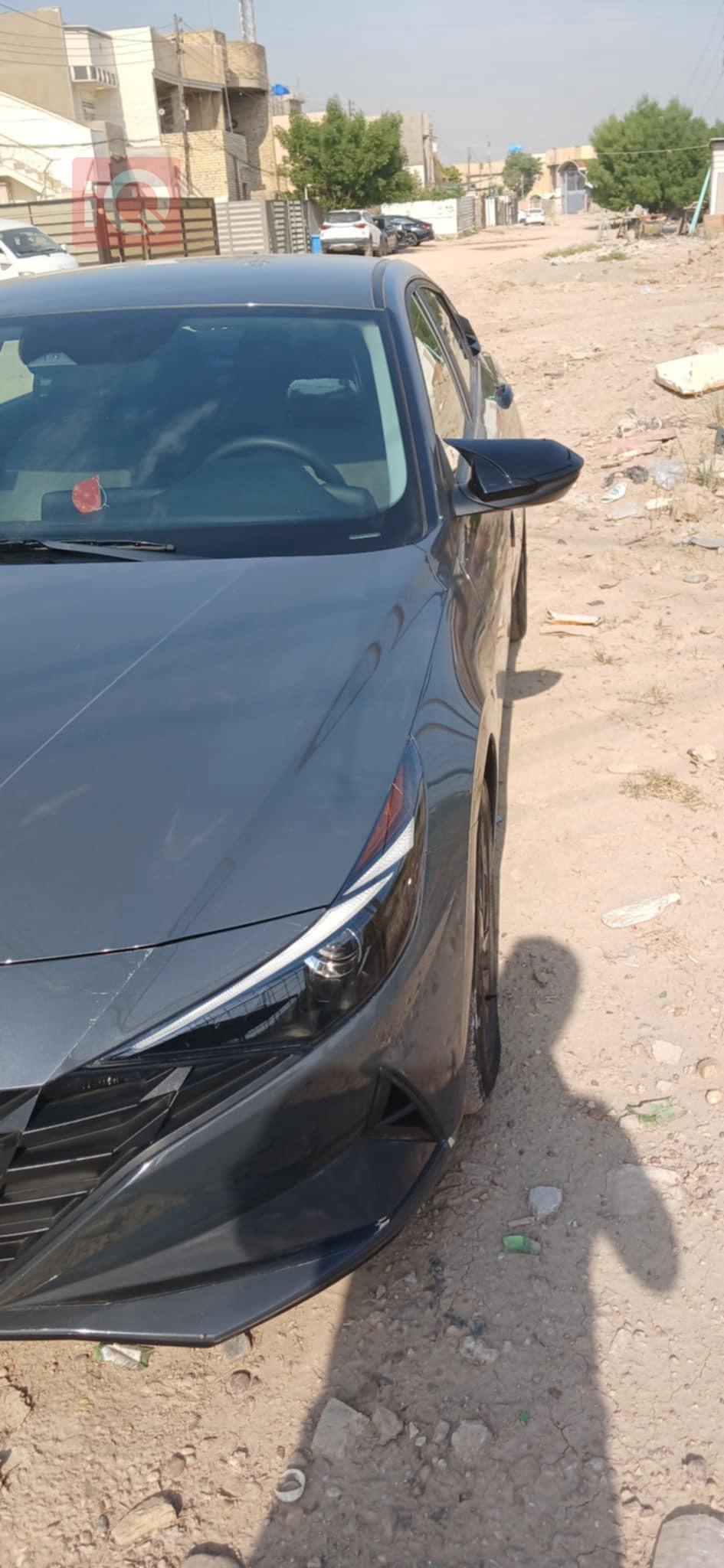 هیوندای ئەلەنترا
